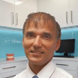 Dr. Michael Schokman